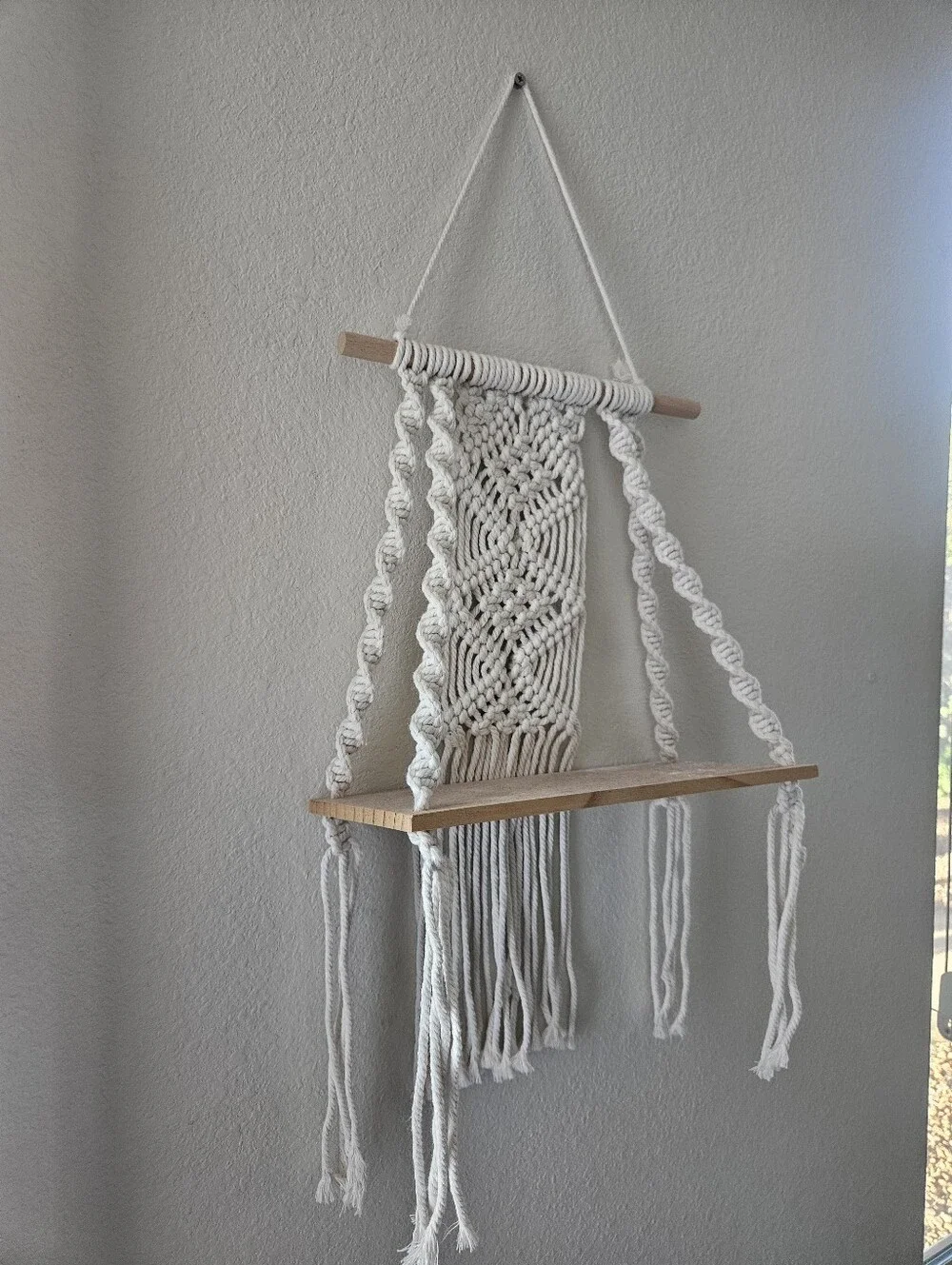 Cream Macrame Wall Hanging Shelf